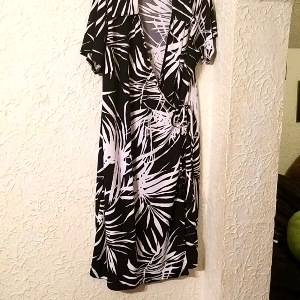 Black and white dress